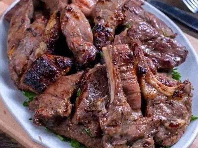 Charcoal Grilled Lamb Chops