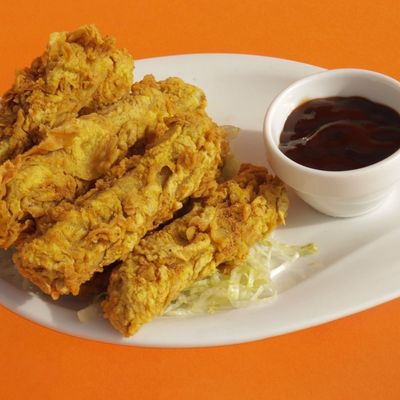 Chicken Fingers With BBQ Sauce
