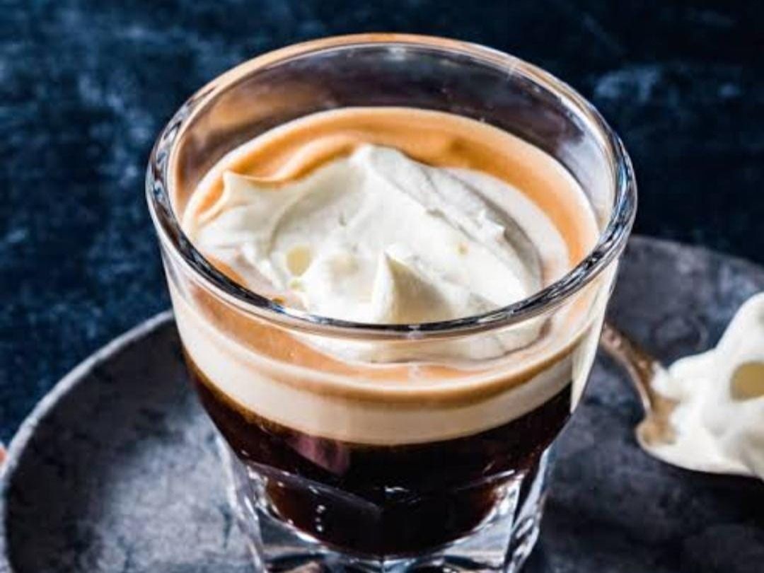 Espresso Con Panna