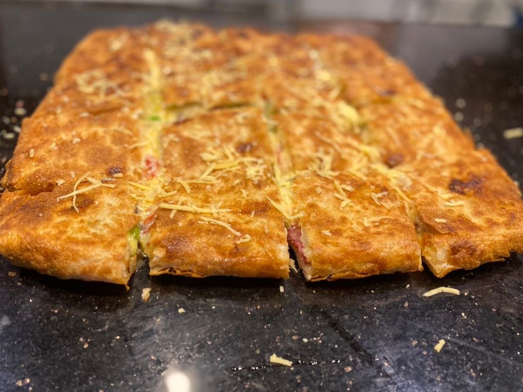 Large Meat Pie