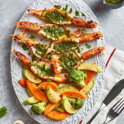 Grilled Shrimp With Lemon Seasoning And Vegetables dish
