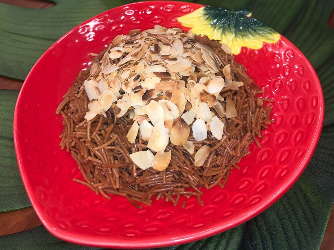 Rosemary vermicelli with toasted almonds