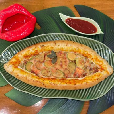 Zucchini with vegetables, Turkish style