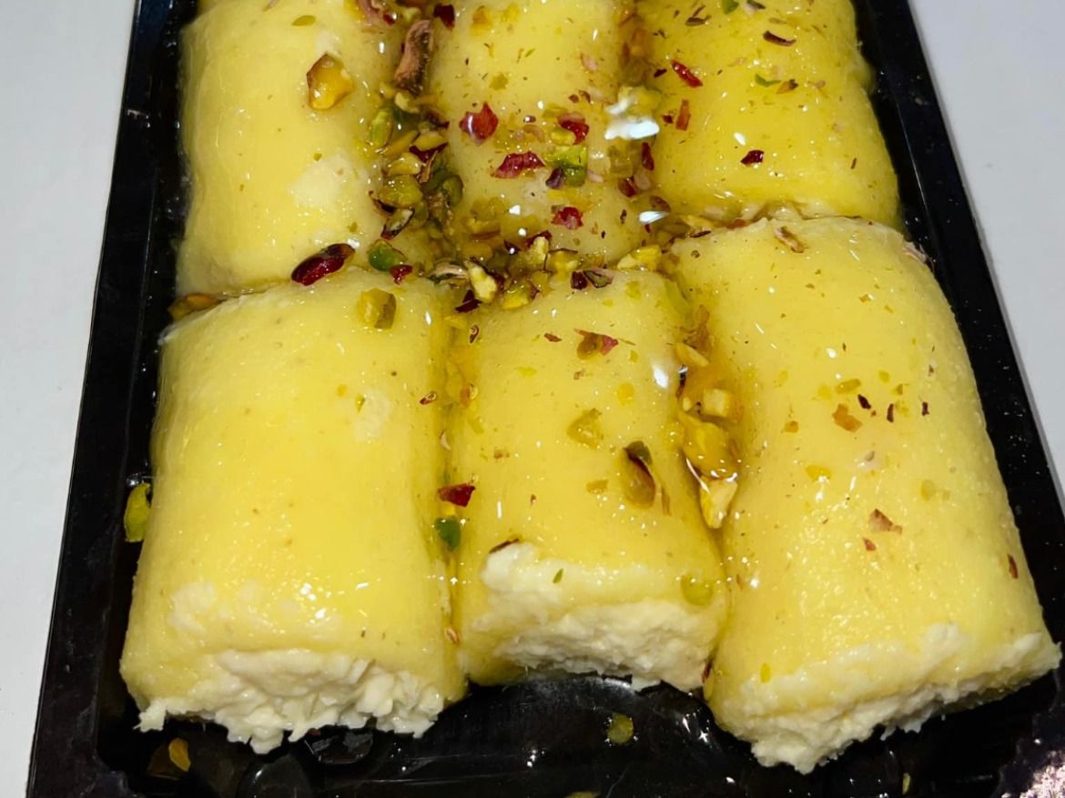 Halawet el Jibn Platter
