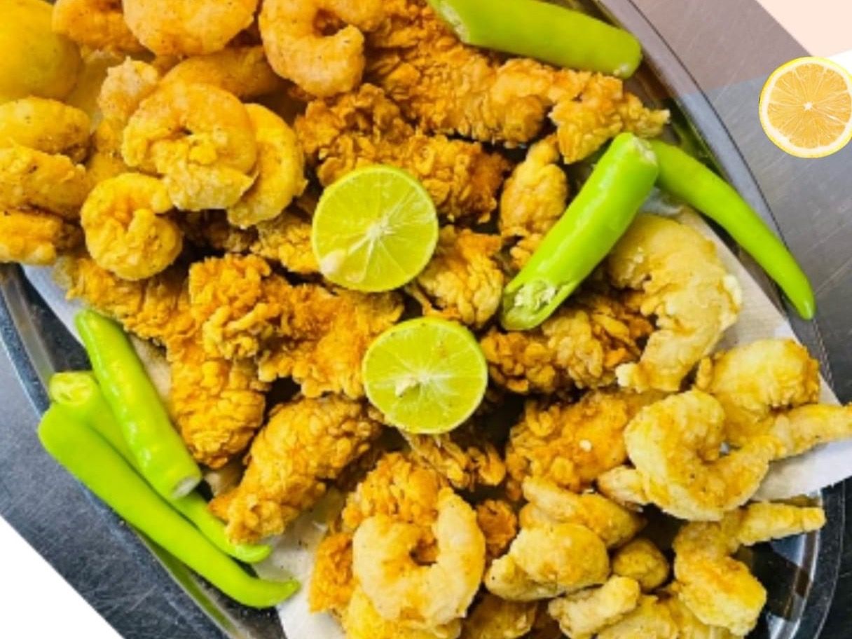3/4 Kilo Of Shrimp And Fillet Mix