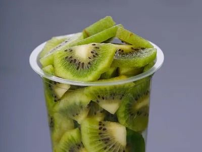 Kiwi Pieces