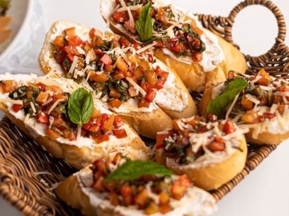 Bruschetta 8 Pcs