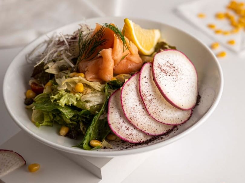 Salmone salad