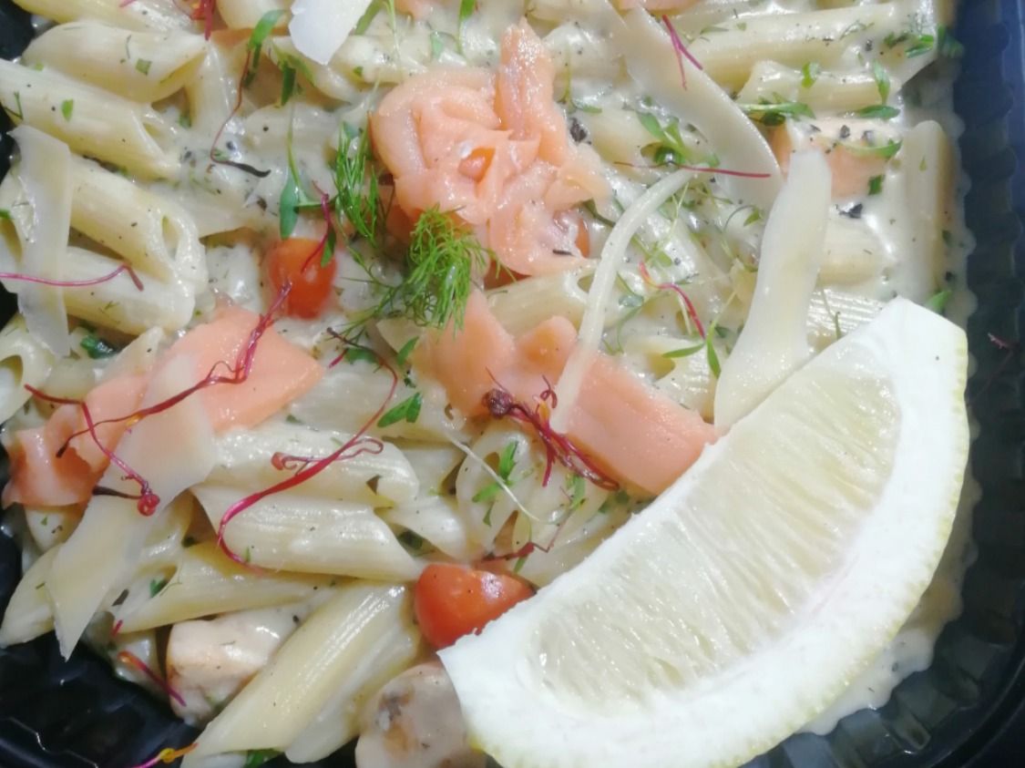 Salmone pasta