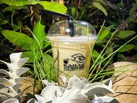 Banana milkshake