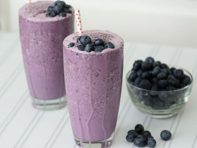 Blueberry Milkshake