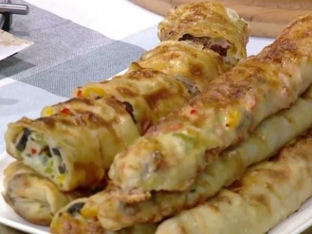 Oriental Pie Rocket With With Bluebeef