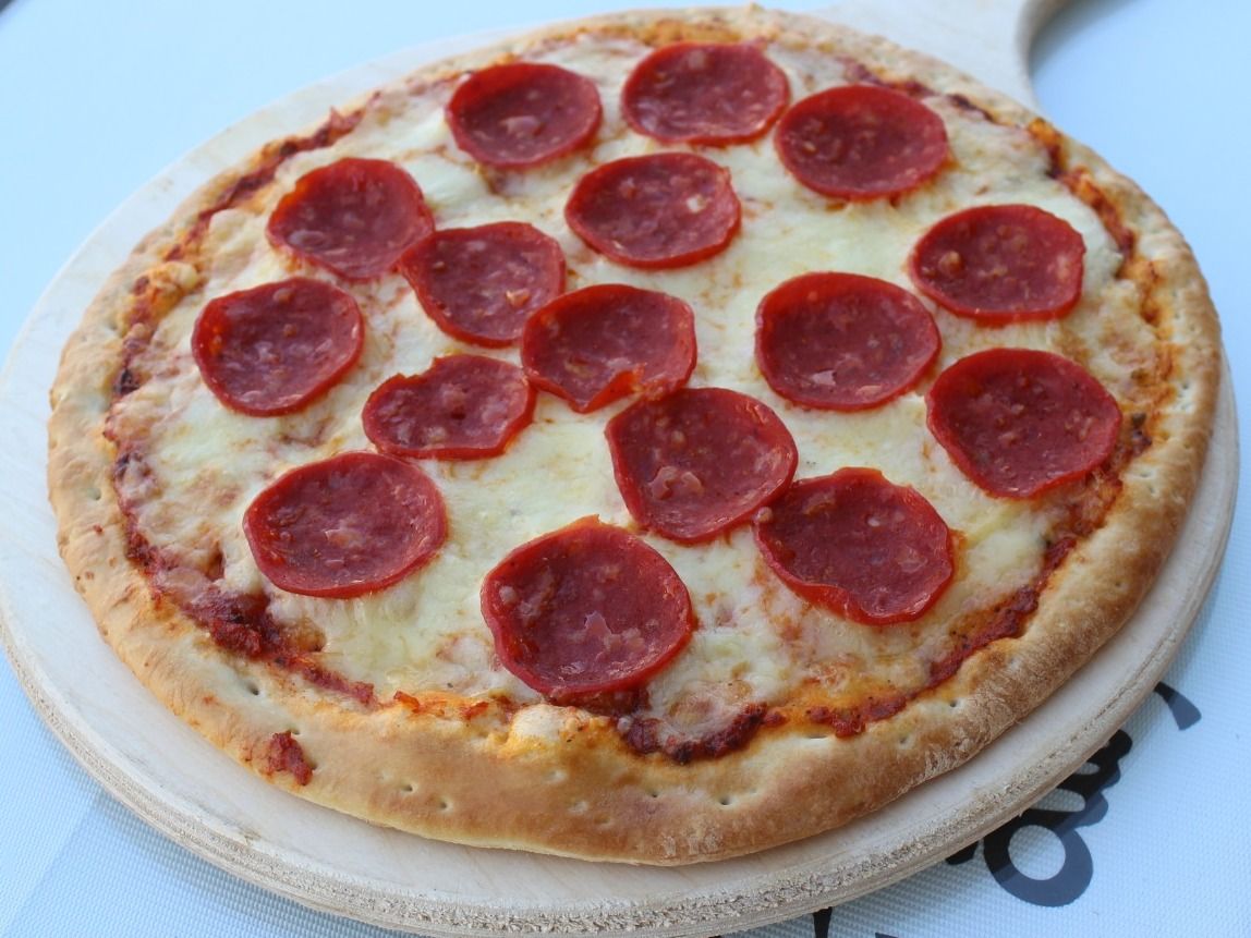 Pepperoni pizza