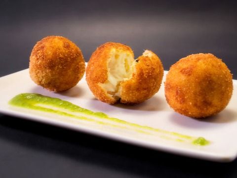 Palline di Mozzarella Fritte