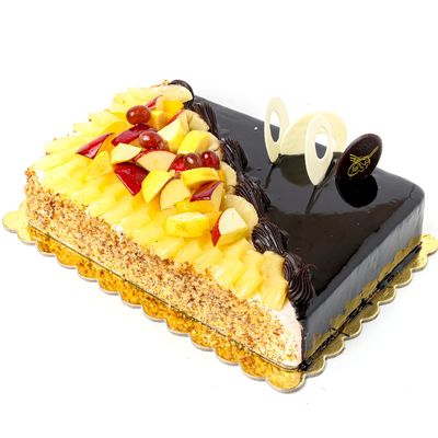 Torte 20 by 30, Half Fruits and Half Chocolate