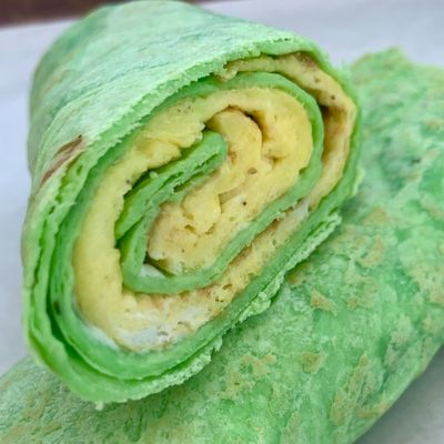 Omelette Feta Wrap