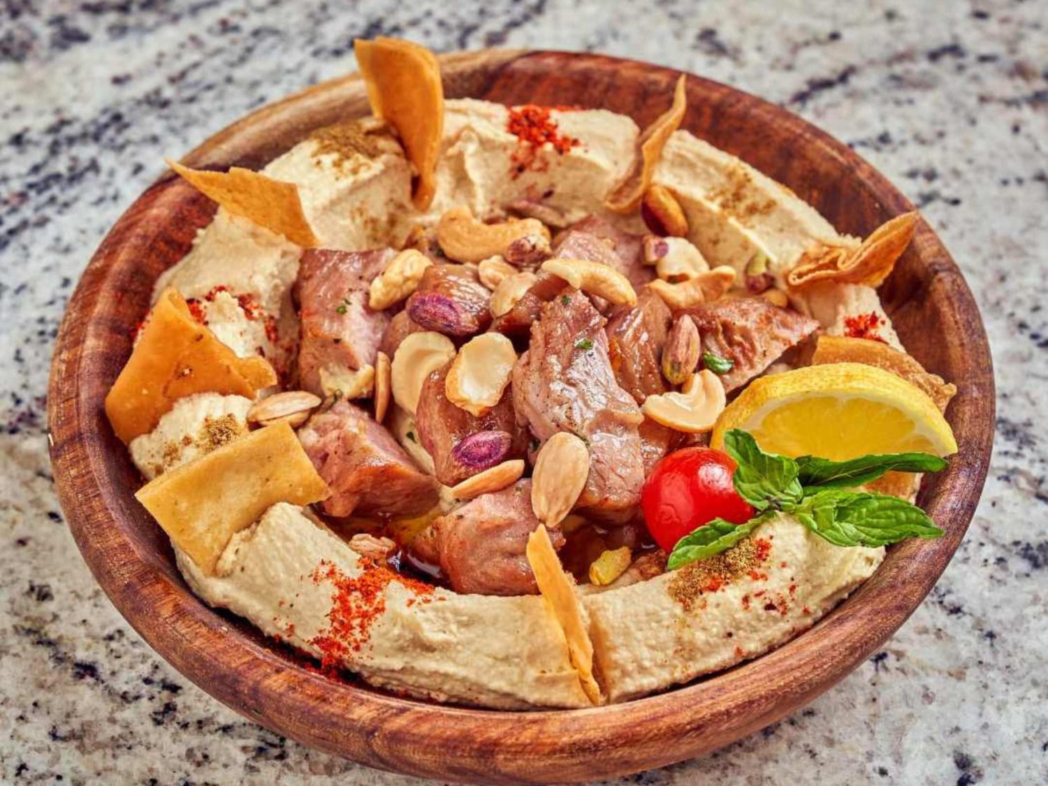 Hummos With Lamb Meat