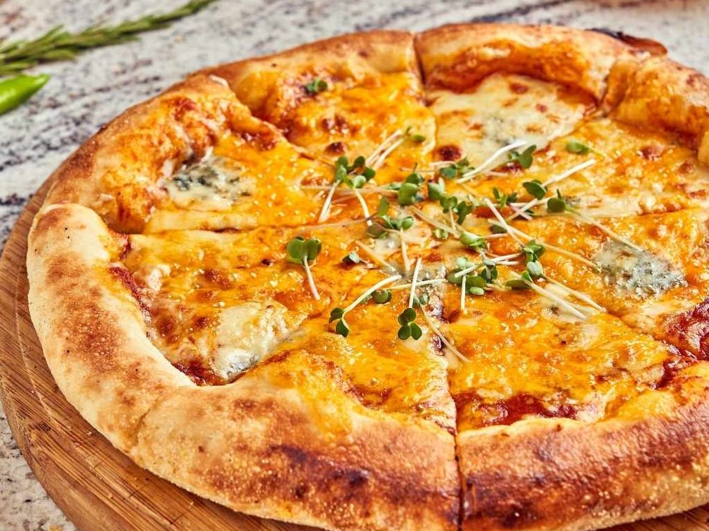 Mix Cheese Pizza