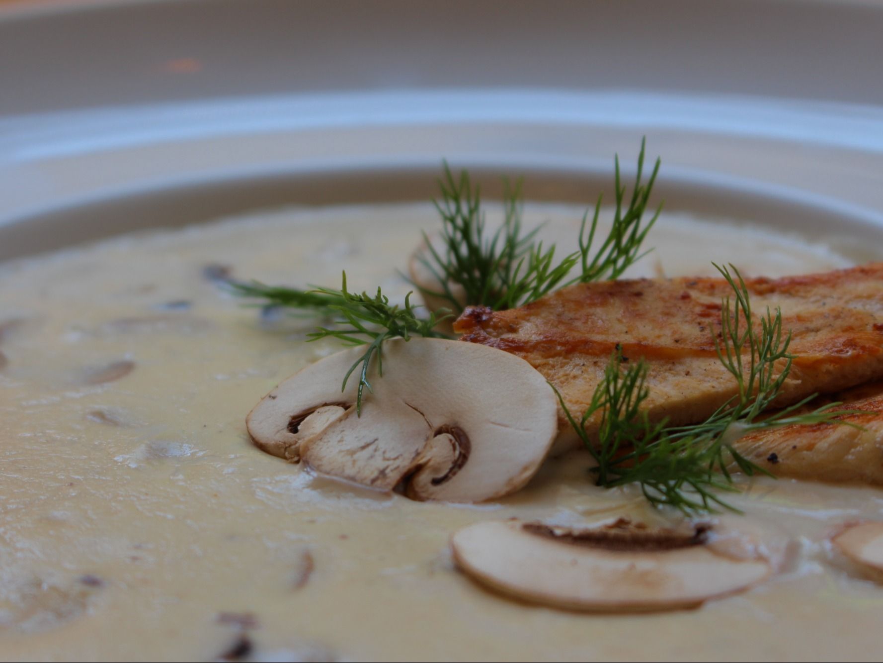 CHICKEN CREAM SOUP