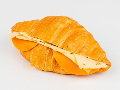 Mix cheese croissant