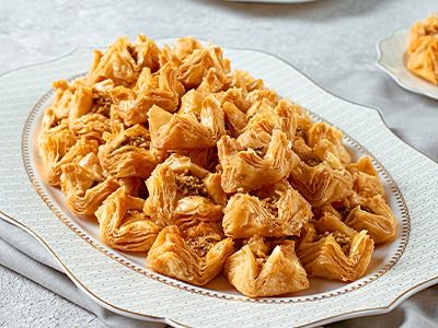 Aish El Bolbol Baklava