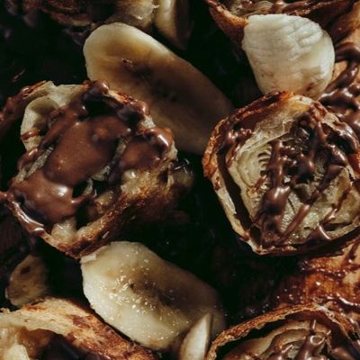 Banana And Chocolate Roll