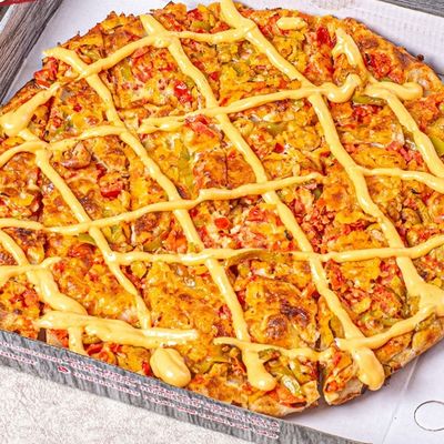 Crispy Cheddar Oriental Pizza
