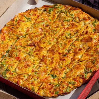 Oriental Pizza With Minced Sausage