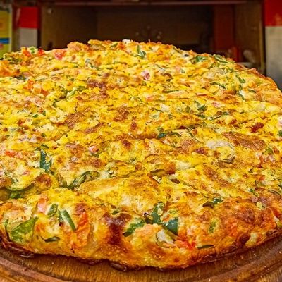 Kiri Minced Sausage Oriental Pizza