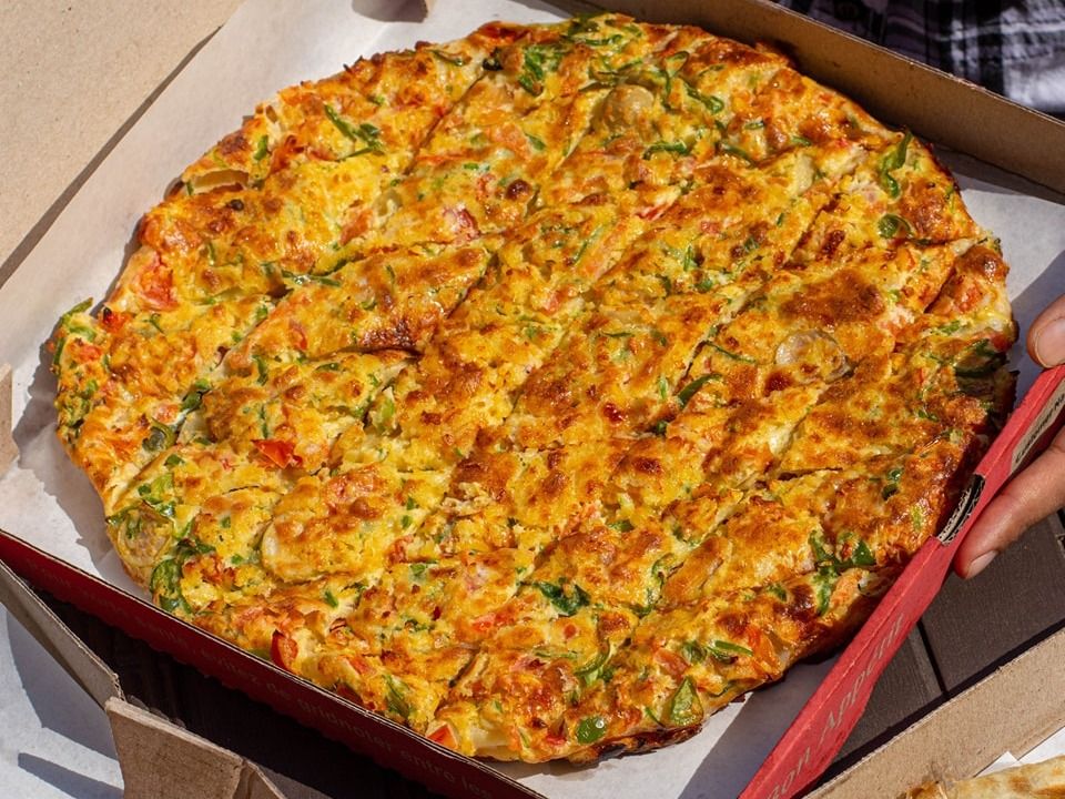 Supreme Oriental Pizza