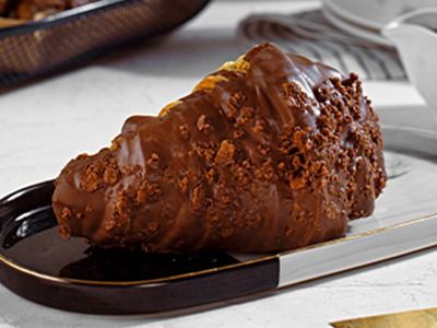 Nutella Crunchy Croissant