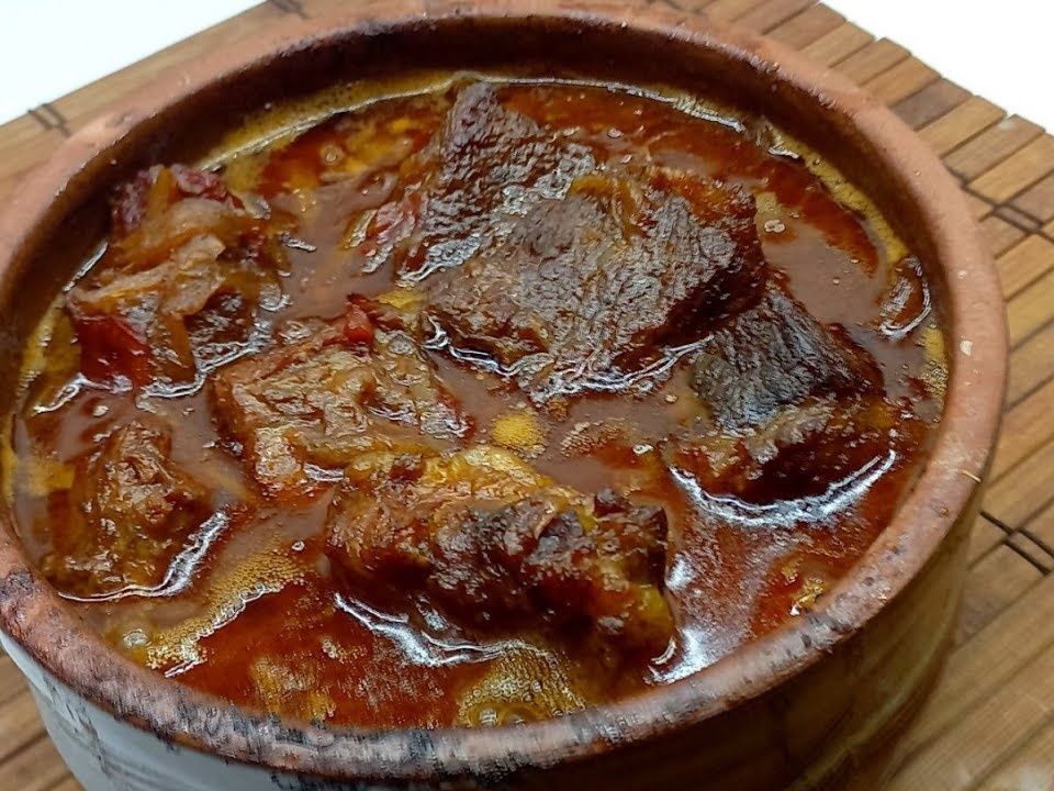Beef With Onions Casserole