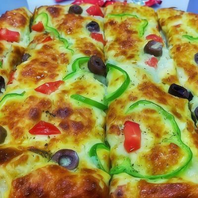 Tuna Oriental Pizza