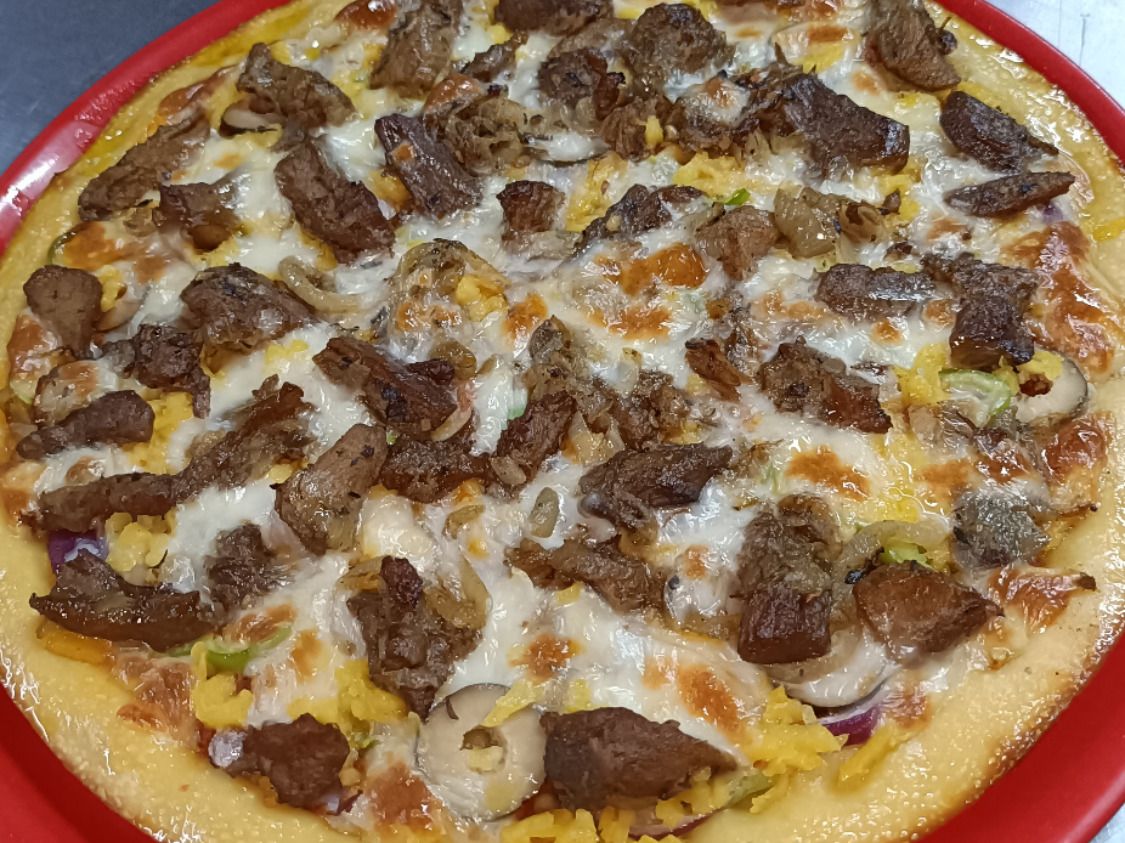 Cheesy Steak Special Pizza