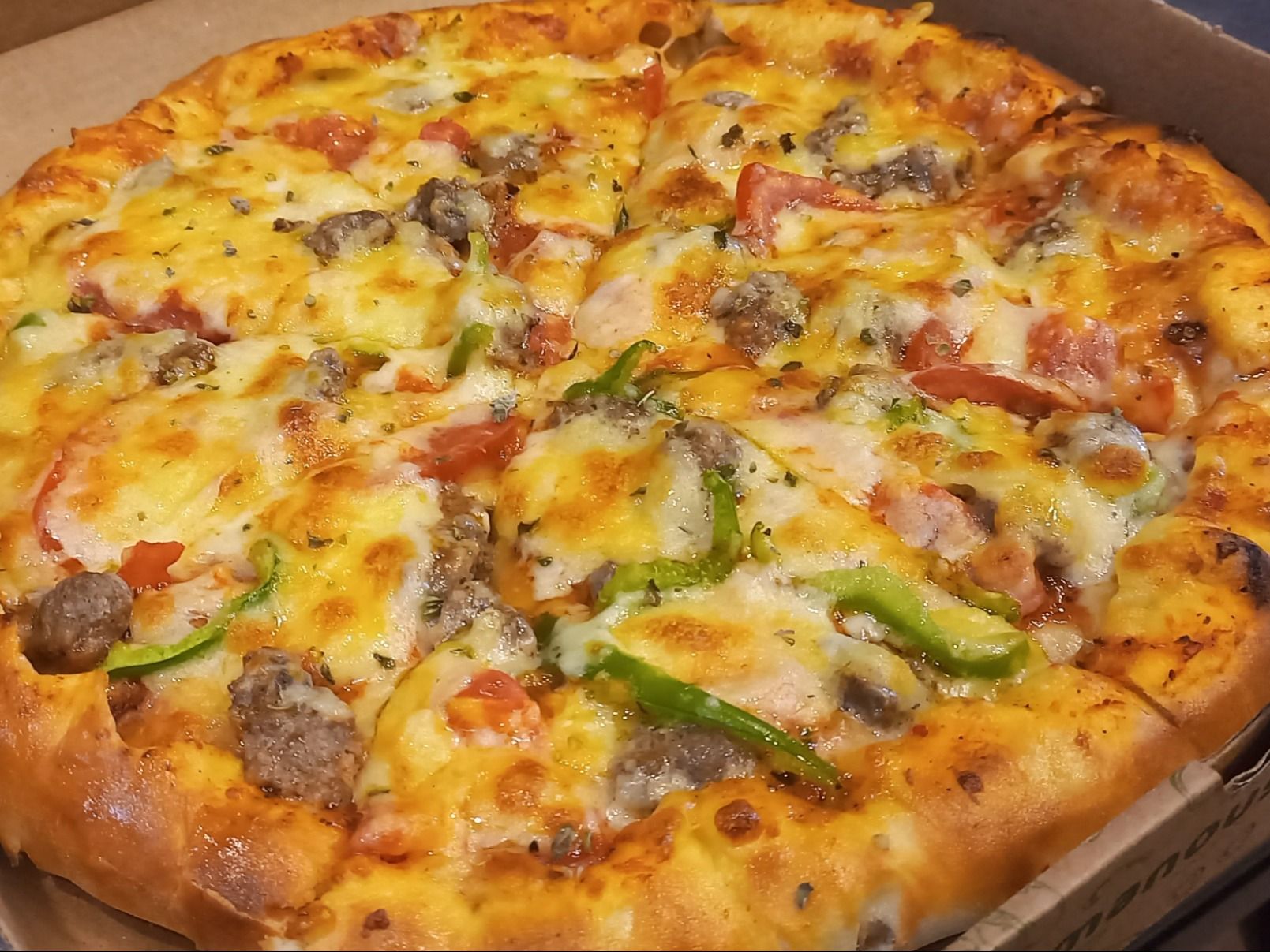 Sausage pizza
