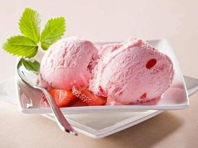 Strawberry Ice Cream 2 Scoops