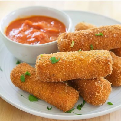Fried Mozzarella Sticks