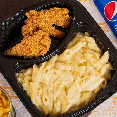 Penne Pasta Shbaaha Chicken Strips Meal With Pepsi