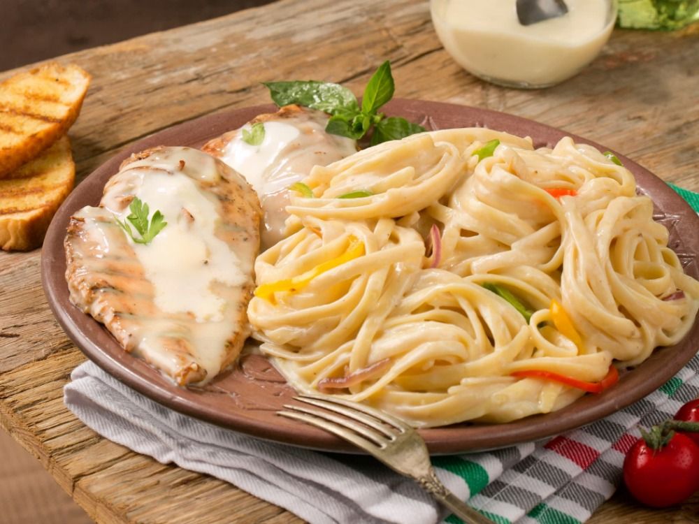 Chicken à La Crème Pasta Main Course