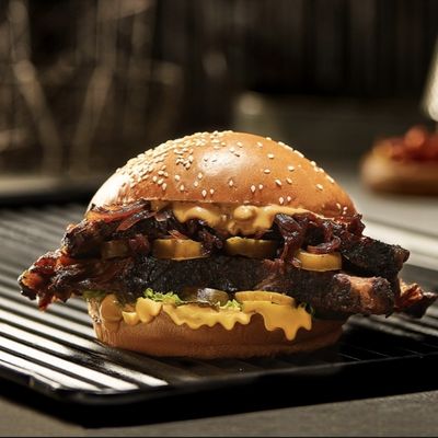 BRISKET SANDWICH