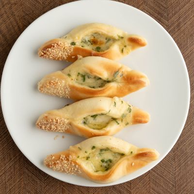Sambousek Cheese Bel Foron