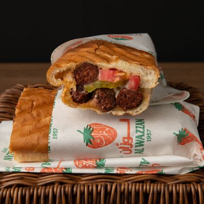 Sujuk sandwich