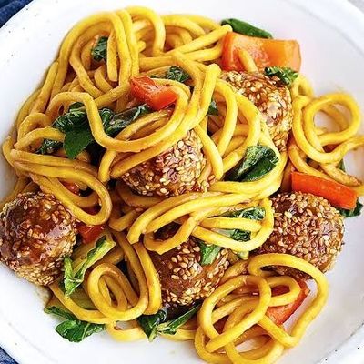 Fried Noodles With Asian Meatball