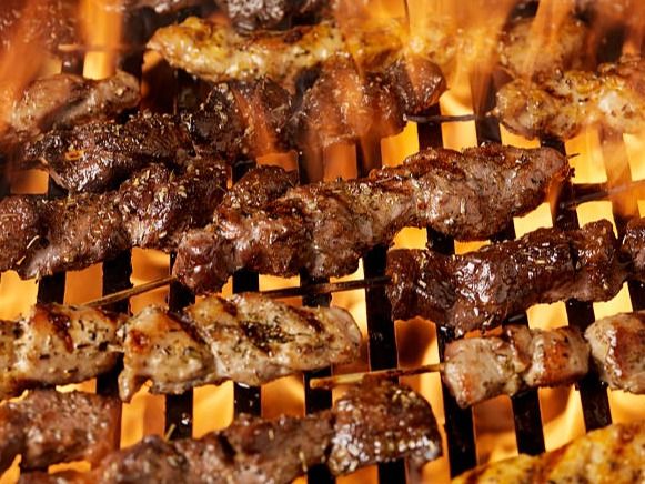 Kilo Of Mixed Meat, Salad And Bread
