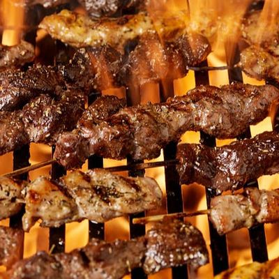 Kilo Of Mixed Meat, Salad And Bread