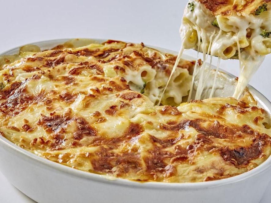 Large Bechamel Pasta