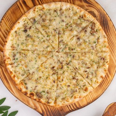 Yvonne's Cheese Mix Manoucheh