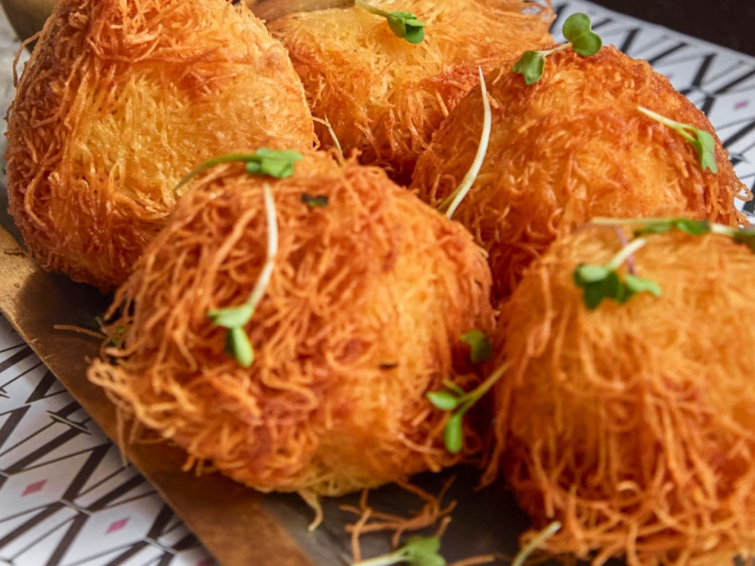 Crispy Halloumi Cheese With Konafa