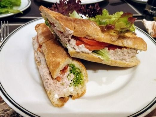 Tuna Sandwich