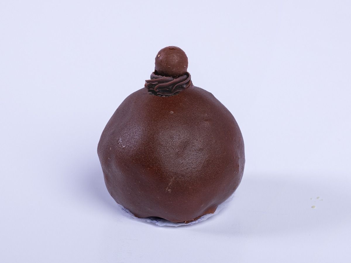 Chocolate Ball Gâteau